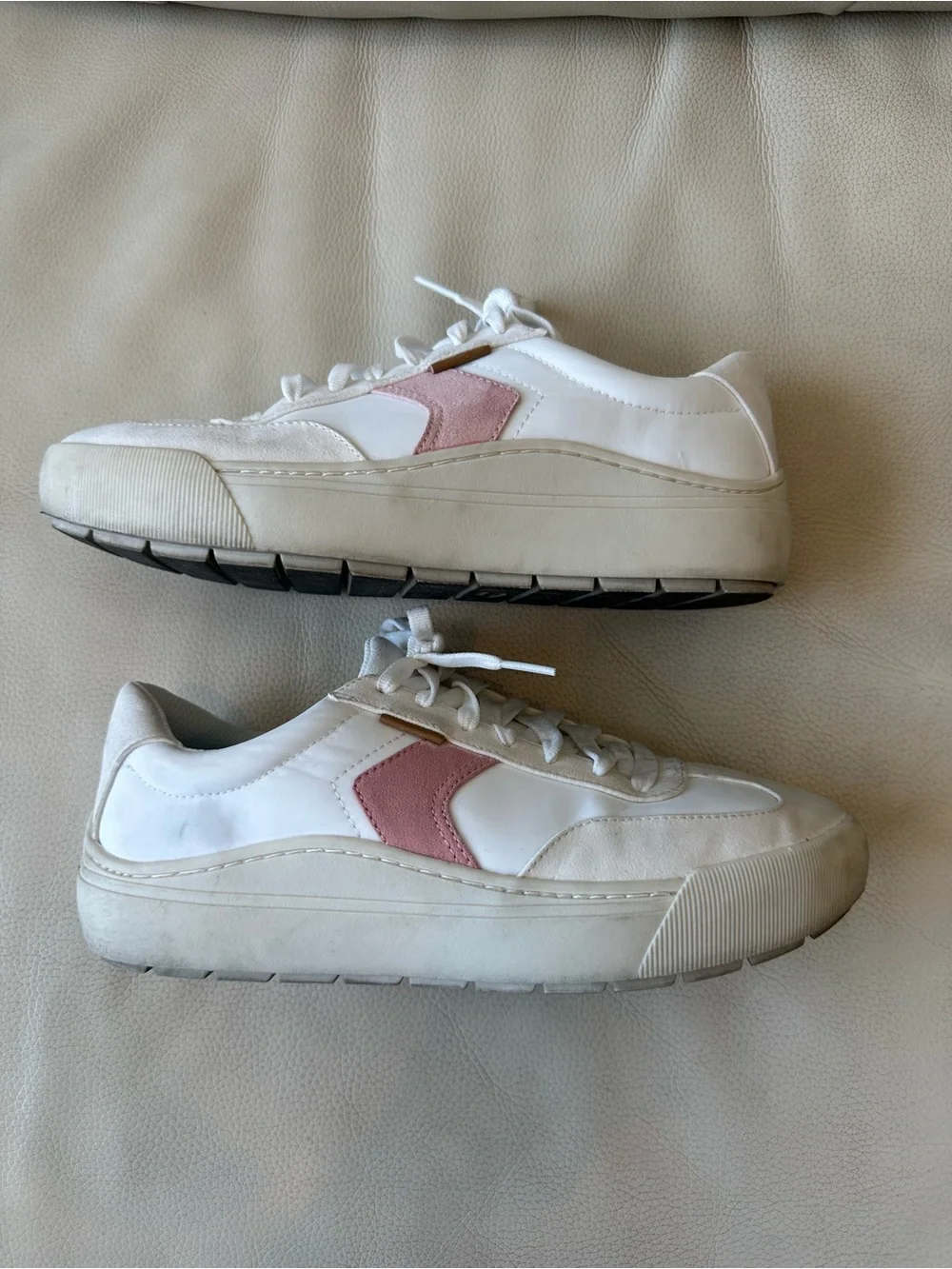 Dr. Scholl's White Sneakers with Pink Accent